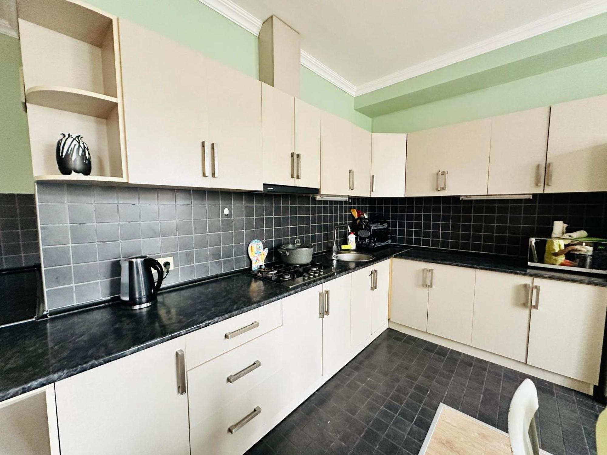 Apartmán Apt On Gorgasali 94 Batumi Exteriér fotografie