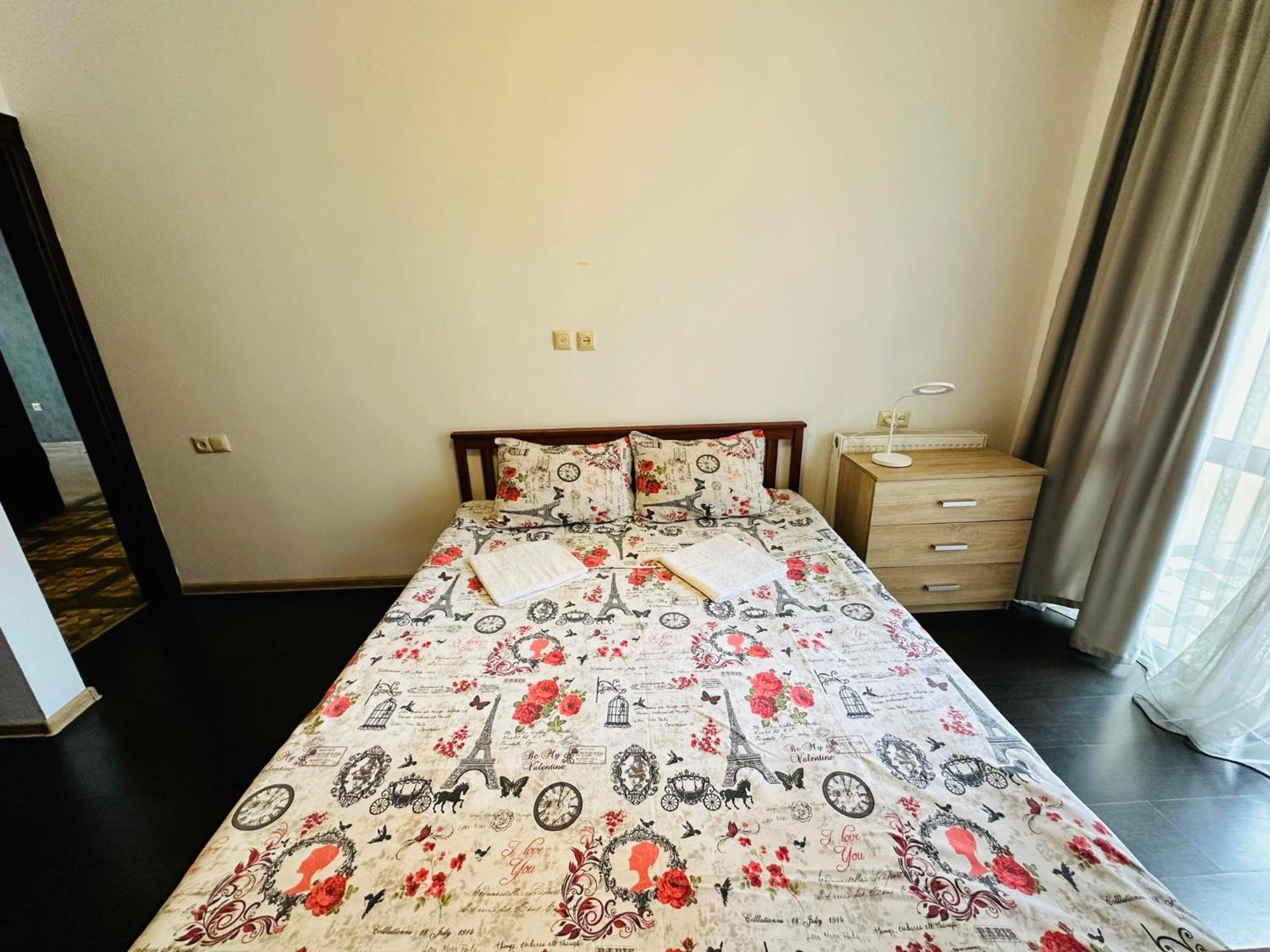 Apartmán Apt On Gorgasali 94 Batumi Exteriér fotografie