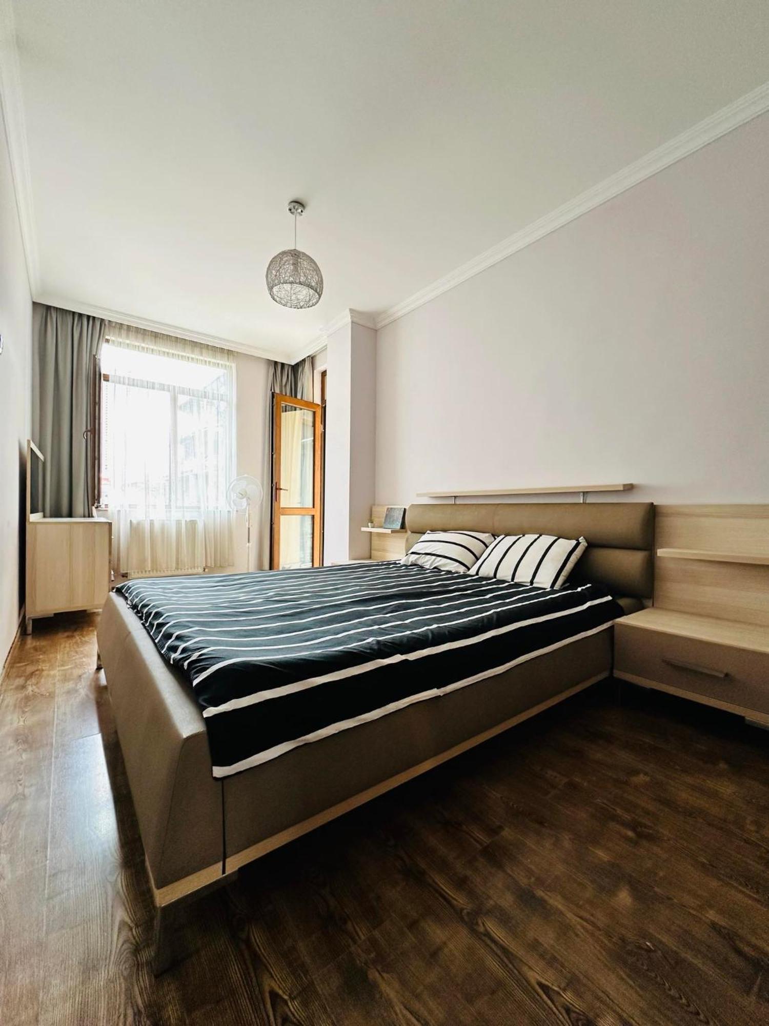 Apartmán Apt On Gorgasali 94 Batumi Exteriér fotografie